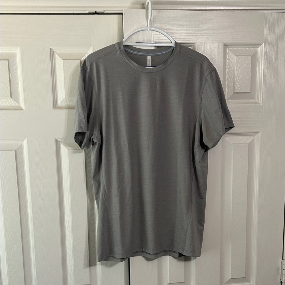 Ten Thousand Limestone Short Sleeve Versatile Short